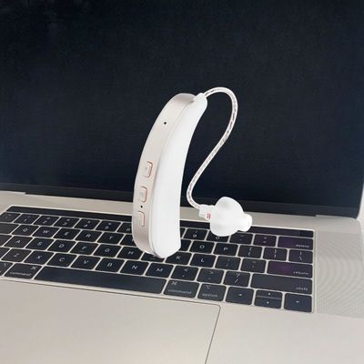 Los audífonos digitales de larga duración con amplificación de 8 canales